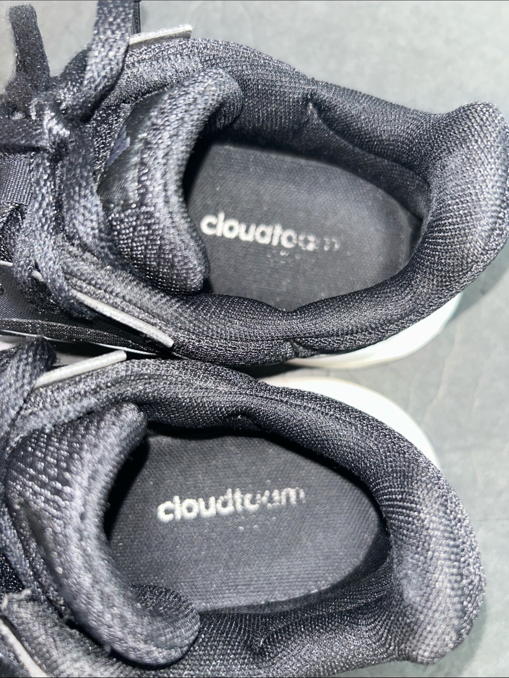 EUC Adidas Cloudfoam Sneakers Women’s 7 - Picture 6 of 7